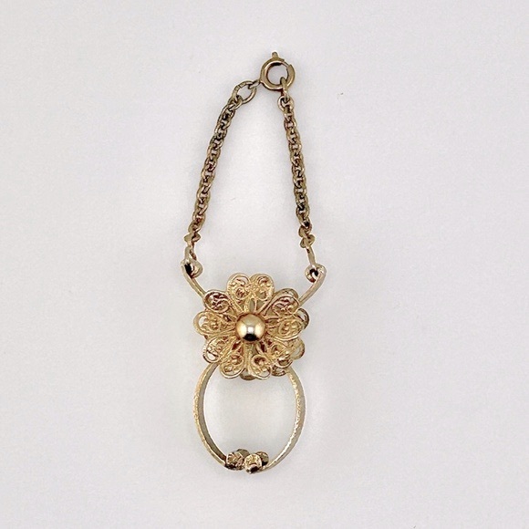 Vintage Accessories - Vintage GLOVE CLIP Gold Metal with a Filigree Flower